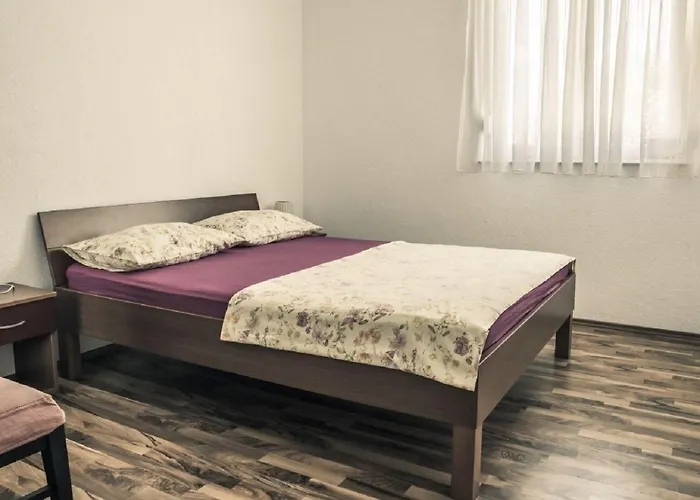 Apartments Domagoj - On The Beach