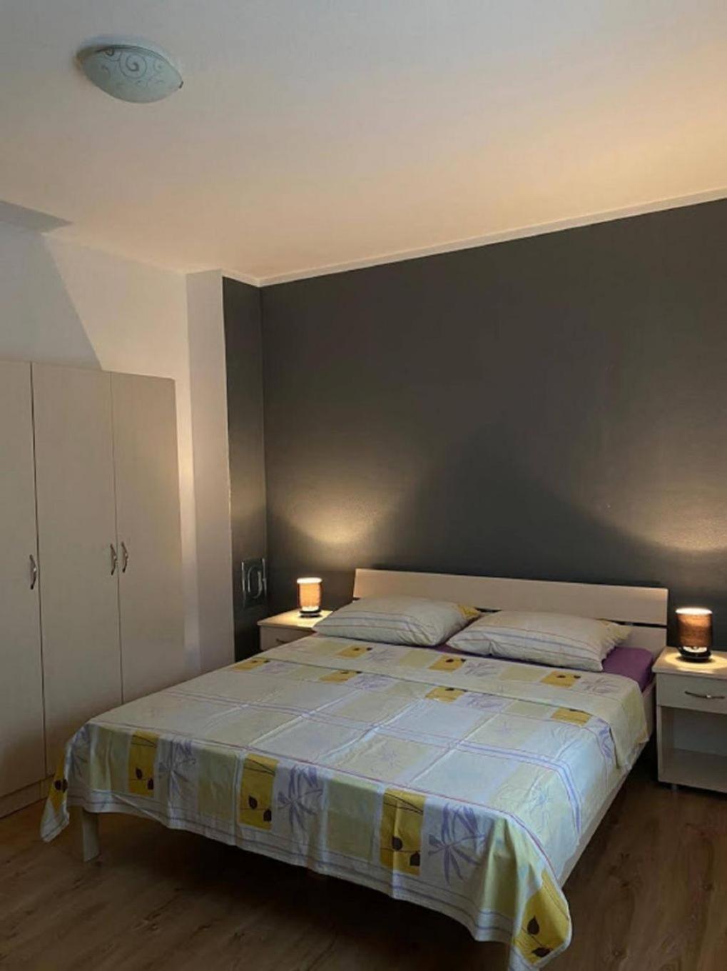 Apartment Domagoj - On The *